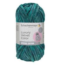 Lade das Bild in den Galerie-Viewer, Luxury Velvet Color

