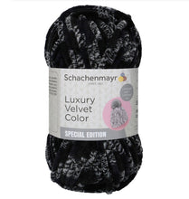 Lade das Bild in den Galerie-Viewer, Luxury Velvet Color
